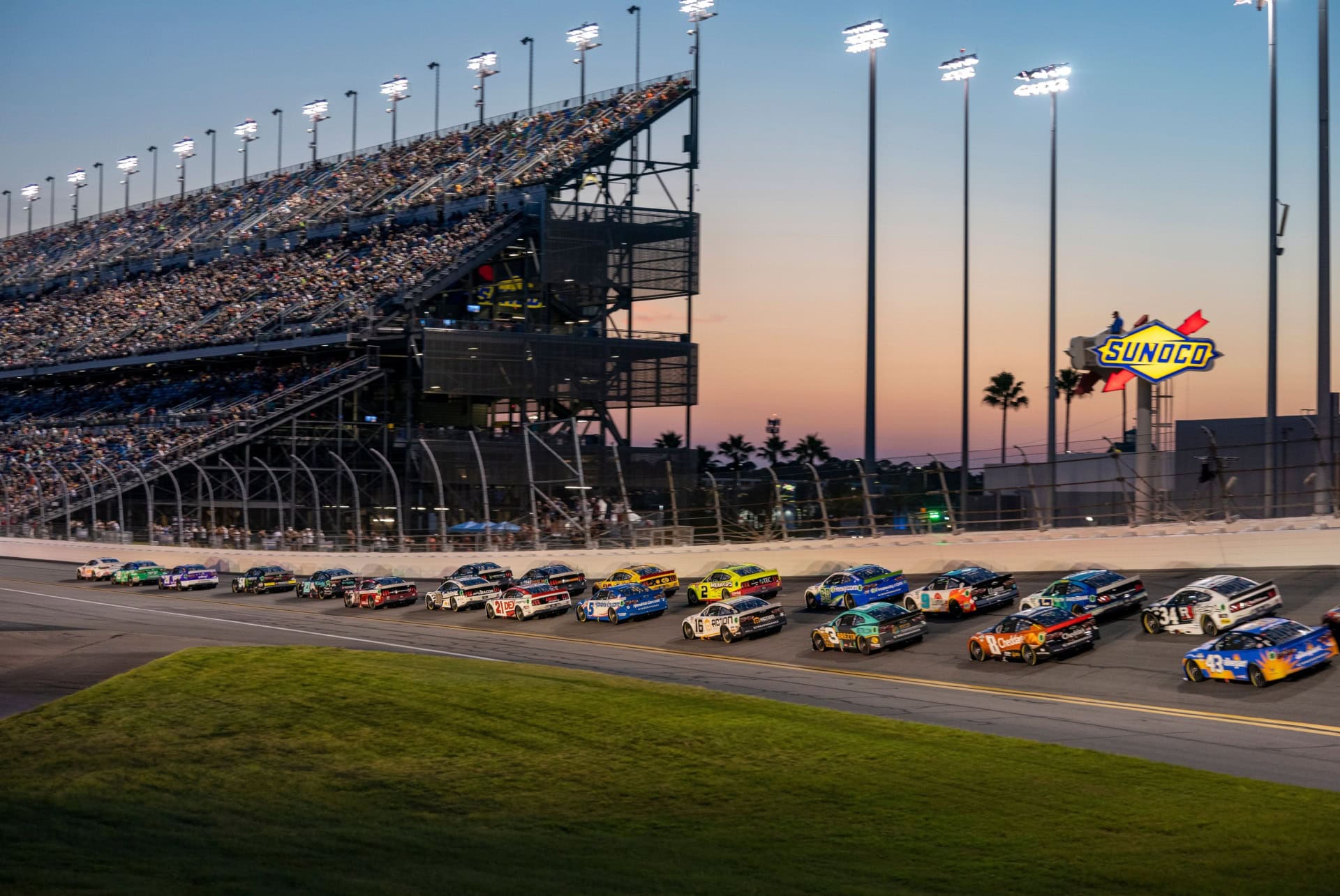 daytona international speedway