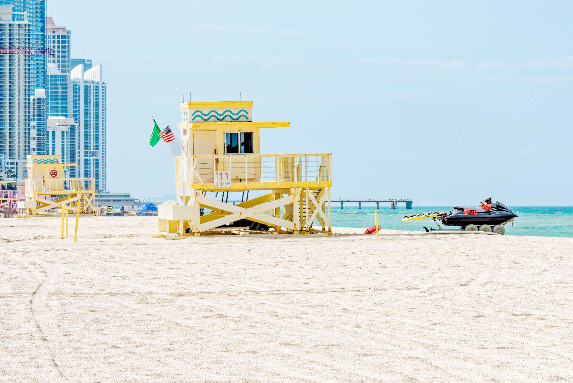 Les cabanes de sauveteurs de Miami Beach