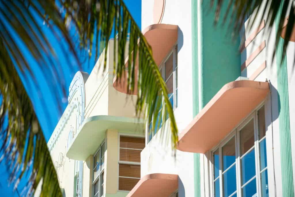 Visite guidée à pied sur l'histoire et l'Art Deco