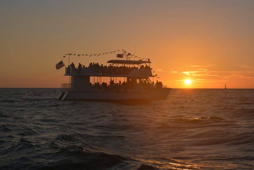 Croisière au coucher du soleil