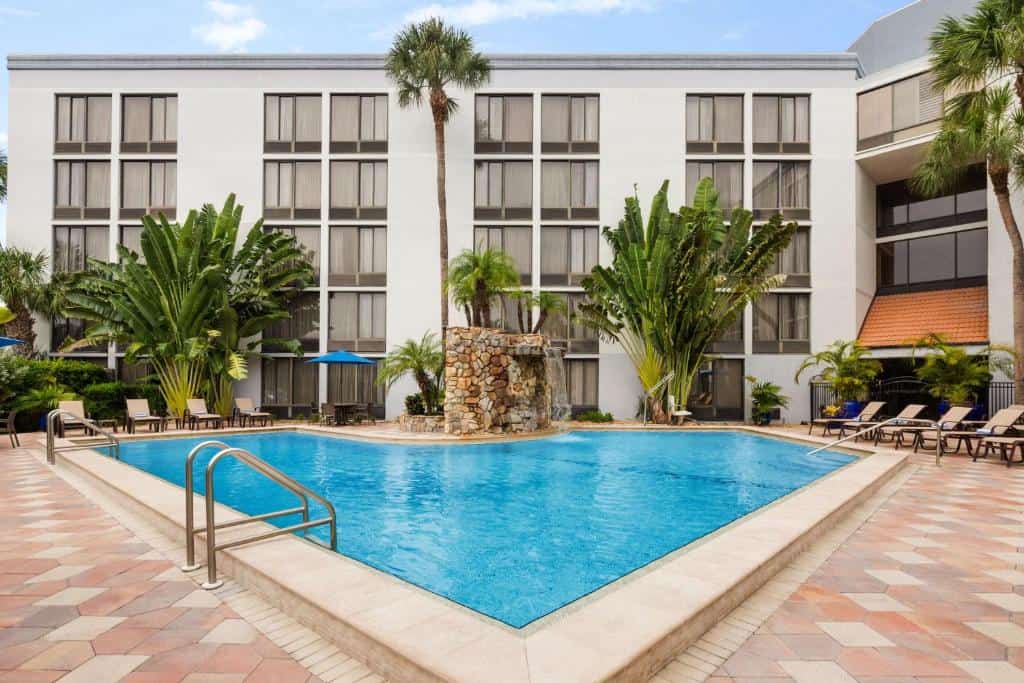 doubletree hilton fort myers